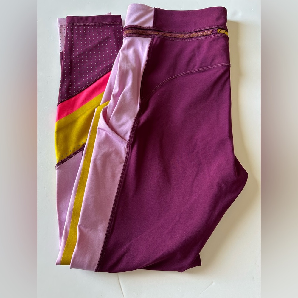 Lululemon Break New Ground Tight Roksanda